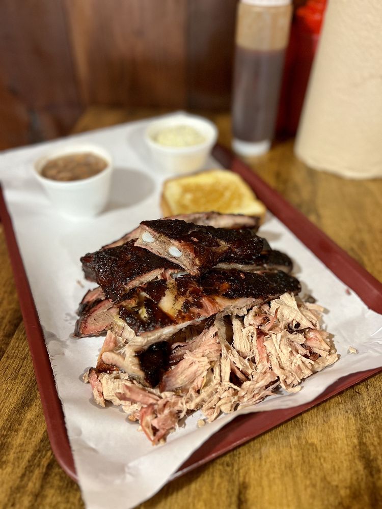 Smokin' Joe's Rib Ranch Logo