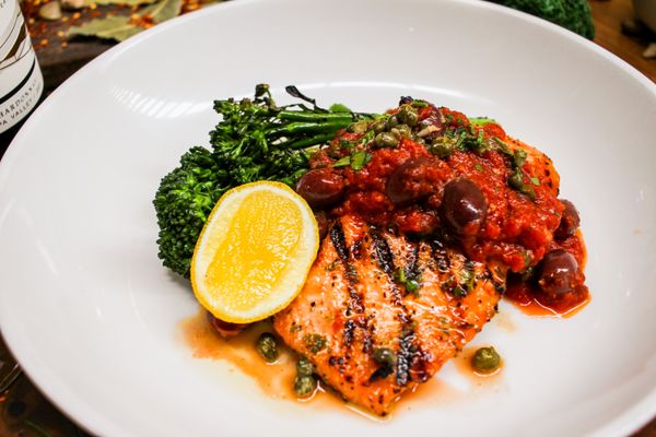 The Drafting Table Cocktails & Kitchen by null