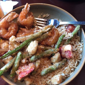 P.F. Chang's - Lunch bowl tempura shrimp - Chinese Near Me - Columbus, Ohio