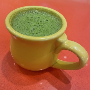 Snooze, an A.M. Eatery - Vanilla Almond Matcha Tea Latte - Breakfast & Brunch Near Me - The Woodlands, Texas