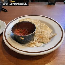 Mad Mardigan's - Chips & Salsa