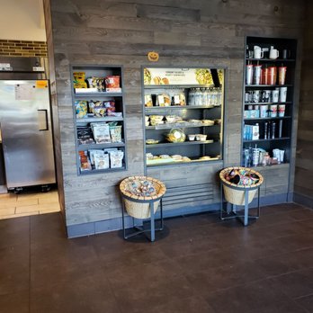 Starbucks - Coffee & Tea Near Me - Torrance, California