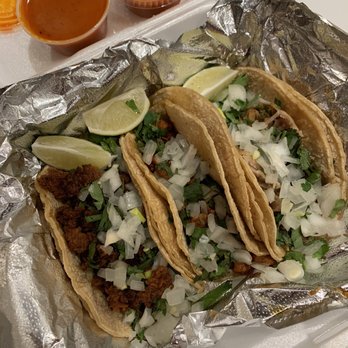 Los Dos Carnales - Chorizo, carnitas & steak tacos. $8.99! - Food Trucks Near Me - Jacksonville, Florida