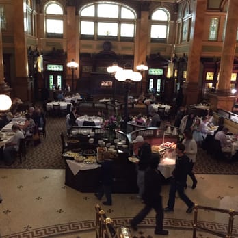 Grand Concourse - This is the main dining area, there are four more rooms of seating surrounding this one. - Seafood Near Me - Pittsburgh, Pennsylvania