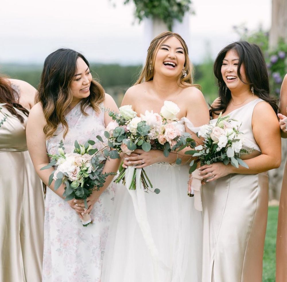 Brittany Rose Bridal - The Vintage Rose Salon & Spa Logo