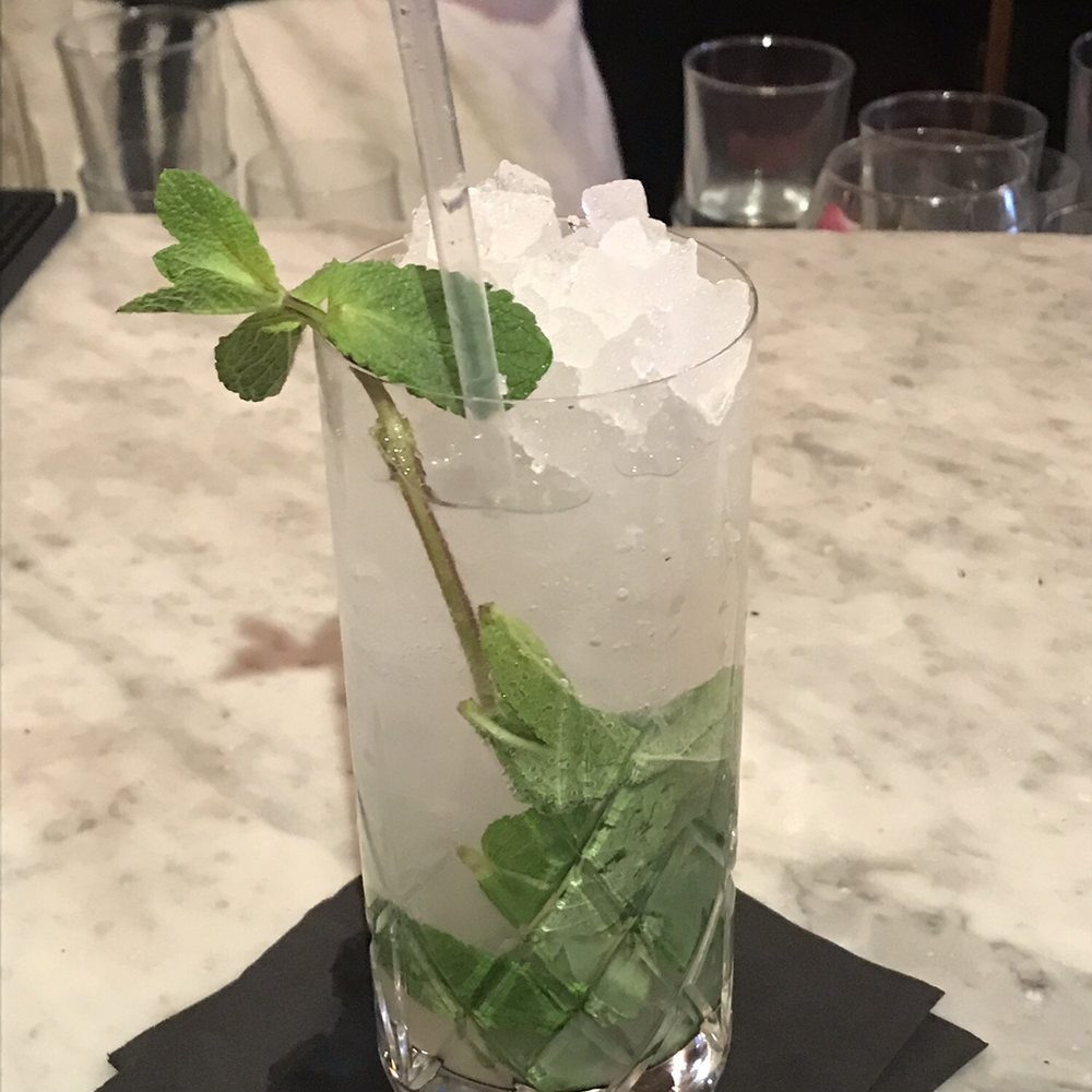 Flat Iron - House fizz (non alcoholic) - Steakhouses Near Me - Covent Garden, XGL Flat Iron - House fizz (non alcoholic) - Steakhouses Near Me - Covent Garden, XGL