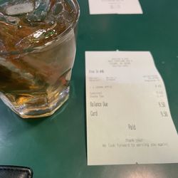 Cassidy's Pub & Outdoor Mini-Golf - Crown Apple on the rocks