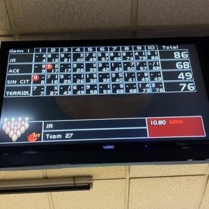 BOWLERO SAVANNAH - 19 Photos - 115 Tibet Ave, Savannah, Georgia ...