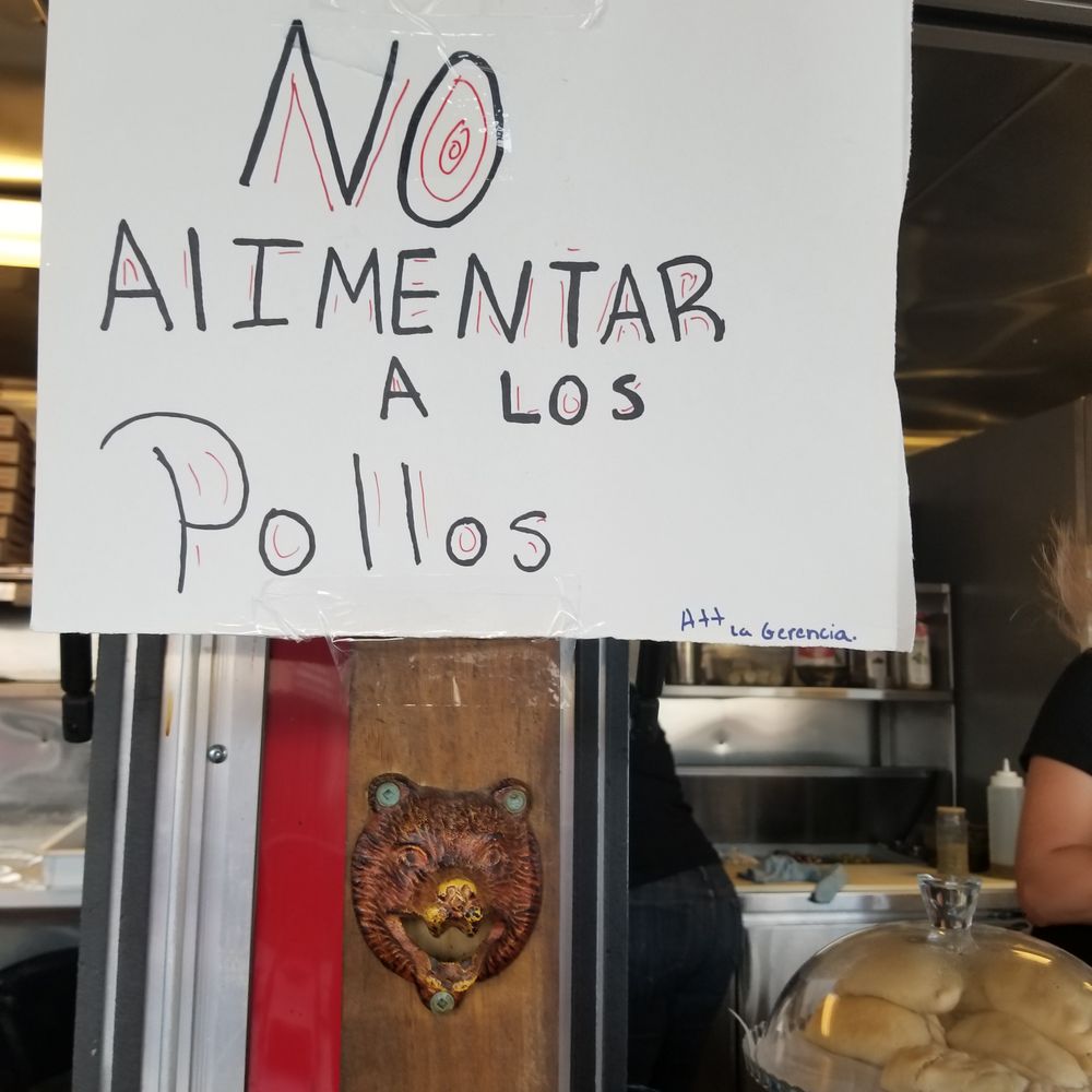 Pizzeria Puerto Madero - dont feed the chickens - Pizza Near Me - Guaynabo, Puerto Rico Pizzeria Puerto Madero - dont feed the chickens - Pizza Near Me - Guaynabo, Puerto Rico