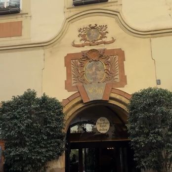 Deer Prague - Restaurant entrance - Modern European Near Me - Praha 1, Puerto Rico