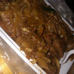 43. Beef Chow Fun