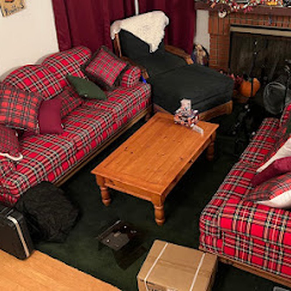Tran's Fabric Upholstery - Where they'll live. - Furniture Reupholstery Near Me - Riverside, California Tran's Fabric Upholstery - Where they'll live. - Furniture Reupholstery Near Me - Riverside, California