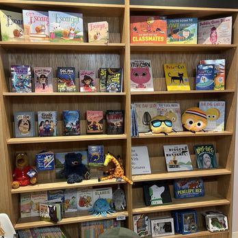 Storyline Bookshop - Bookstores Near Me - Upper Arlington, Ohio Storyline Bookshop - Bookstores Near Me - Upper Arlington, Ohio
