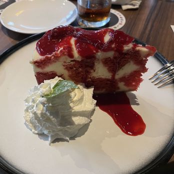 NBA Courtside Restaurant - Raspberry Greek yogurt cheesecake - Cocktail Bars Near Me - Toronto, Ontario NBA Courtside Restaurant - Raspberry Greek yogurt cheesecake - Cocktail Bars Near Me - Toronto, Ontario