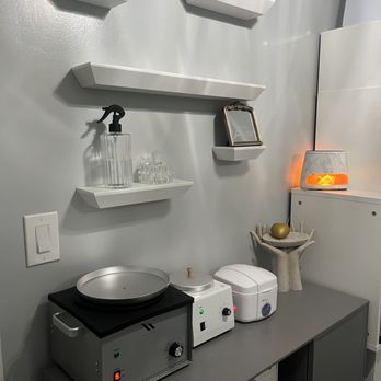 Elena G Beauty - Wax station inside treatment room - Skin Care Near Me - El Segundo, California Elena G Beauty - Wax station inside treatment room - Skin Care Near Me - El Segundo, California