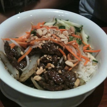 Viet Rose Vietnamese Restaurant - (117) Rice Vermicelli w/ Fried Beef - Restaurants Near Me - Fitzroy, VIC Viet Rose Vietnamese Restaurant - (117) Rice Vermicelli w/ Fried Beef - Restaurants Near Me - Fitzroy, VIC