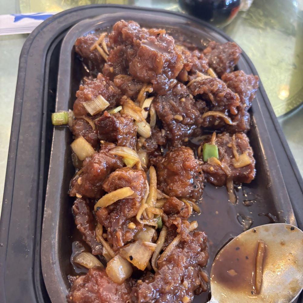 Canton Chinese Restaurant - B5. Beef Szechuan Style - Chinese Near Me - Richardson, Texas Canton Chinese Restaurant - B5. Beef Szechuan Style - Chinese Near Me - Richardson, Texas