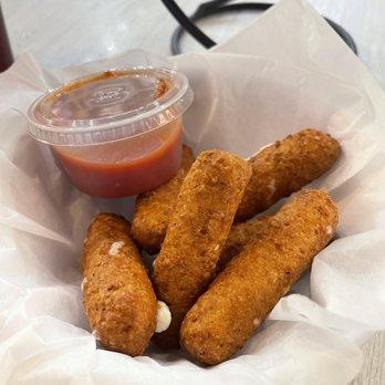 900 Degrees Woodfired Pizza - Mozzarella Sticks - Pizza Near Me - Wesley Chapel, Florida