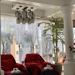 Victor Ortega Salon Boracay