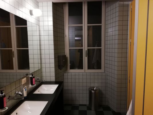 Combo, Milano by null