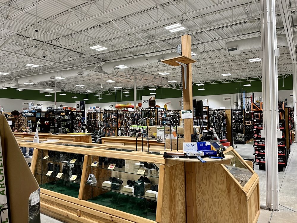SPORTSMAN’S WAREHOUSE Updated September 2024 25 Photos & 11 Reviews