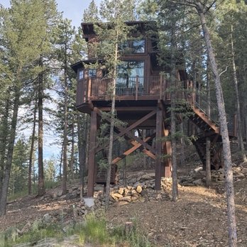 Juniper Lodge & Treehouses - My treehouse - Hotels Near Me - Evergreen, Colorado