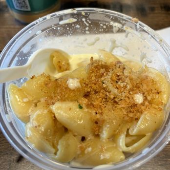 Meat & Company - Shells Mac n cheese - Barbeque Near Me - Niskayuna, New York Meat & Company - Shells Mac n cheese - Barbeque Near Me - Niskayuna, New York
