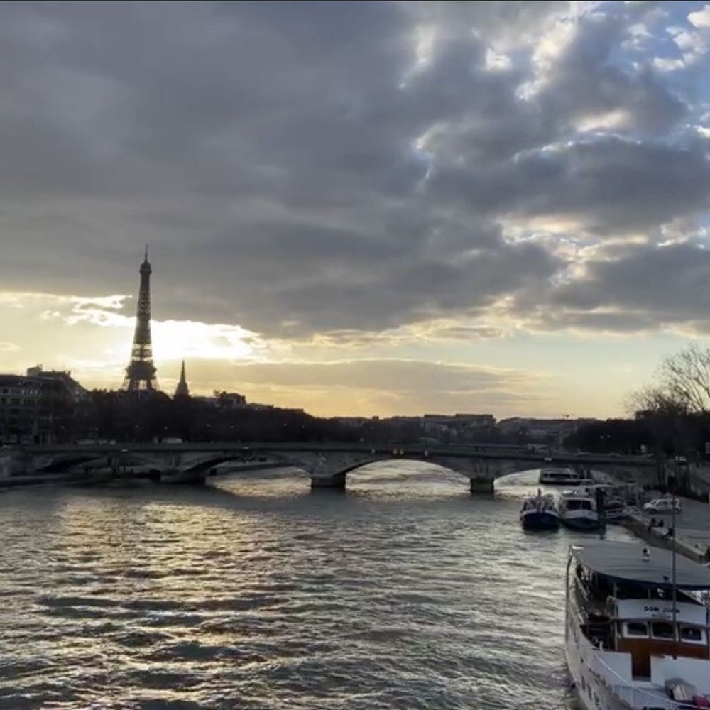 Pont Alexandre III - Landmarks & Historical Buildings Near Me - Paris, 75 Pont Alexandre III - Landmarks & Historical Buildings Near Me - Paris, 75