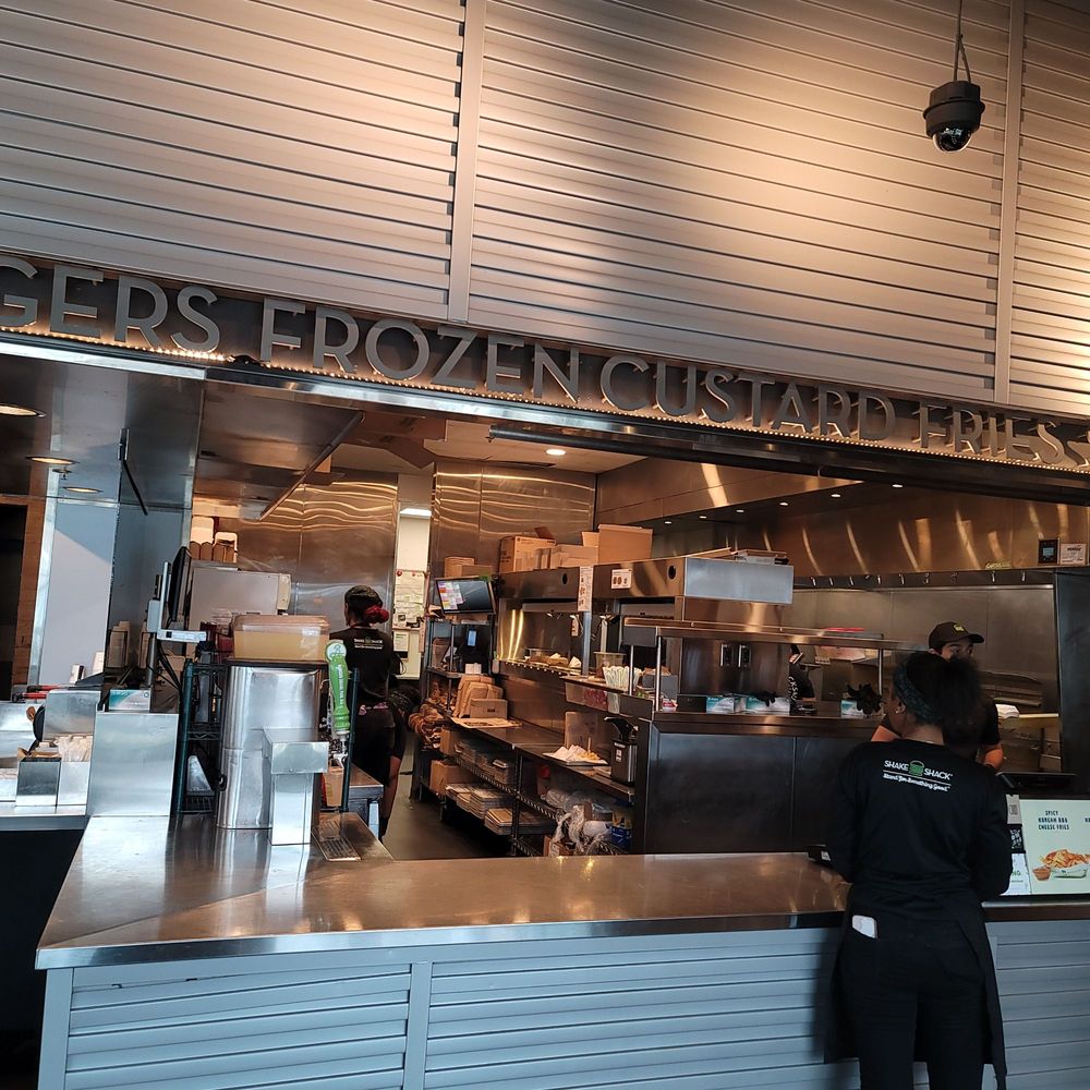 Shake Shack Park Road