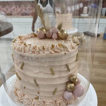 Cakes With A Whisk - Custom Cakes Near Me - Shelby Township, Michigan Cakes With A Whisk - Custom Cakes Near Me - Shelby Township, Michigan