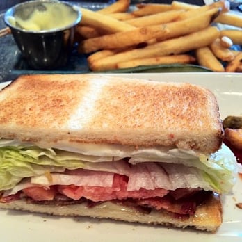 Katie's Kitchen - BLT Sandwich - Breakfast & Brunch Near Me - Des Plaines, Illinois
