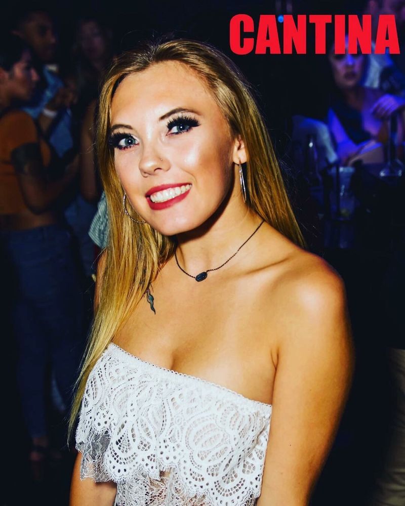 CANTINA SPORTS BAR AND GRILL Updated September 2024 38 Photos & 23