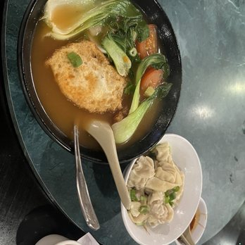 Spicy House - 188. Tomato Noodle Soup with Fried Eggs 201. Chungking Style Wonton - Szechuan Near Me - San Diego, California Spicy House - 188. Tomato Noodle Soup with Fried Eggs 201. Chungking Style Wonton - Szechuan Near Me - San Diego, California