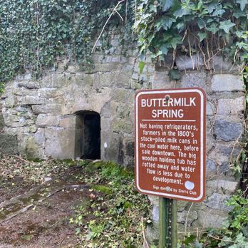 Buttermilk Trail - Spring - Hiking Near Me - Richmond, Virginia Buttermilk Trail - Spring - Hiking Near Me - Richmond, Virginia