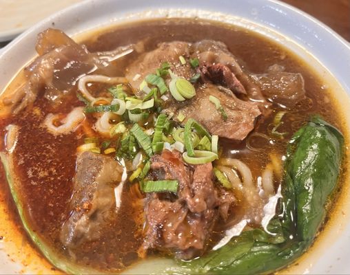 Halal Chinese Beef Noodles (Da'an) by null