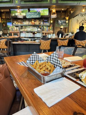 Rock & Reilly's USC - Restaurant and Bar by null