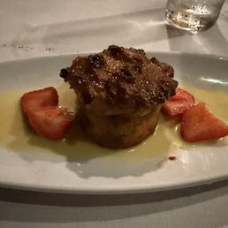 Bread Pudding with Whiskey Sauce Bread Pudding with Whiskey Sauce
