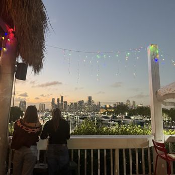 Gramps Getaway - Dive Bars Near Me - Key Biscayne, Florida Gramps Getaway - Dive Bars Near Me - Key Biscayne, Florida