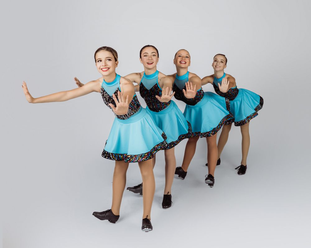 Fantasy Dance School Logo