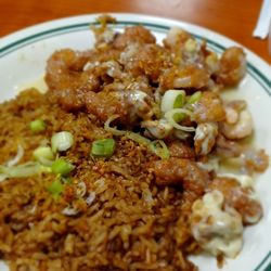 Manilla Cafe - Honey Walnut Shrimp entrée