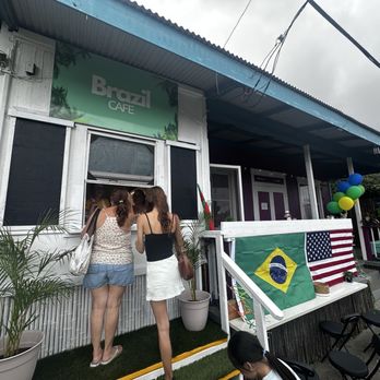Brazil Cafe - Ordering window - Acai Bowls Near Me - Kealakekua, Hawaii Brazil Cafe - Ordering window - Acai Bowls Near Me - Kealakekua, Hawaii