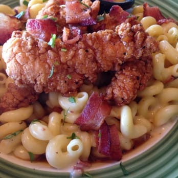 Applebee's Grill + Bar - Mac and cheese with honey pepper chicken - American Near Me - Deptford, New Jersey