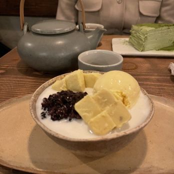 Mango Mango Dessert - A13. Snow White Juice with Durian and Black Rice - Desserts Near Me - New York, New York Mango Mango Dessert - A13. Snow White Juice with Durian and Black Rice - Desserts Near Me - New York, New York