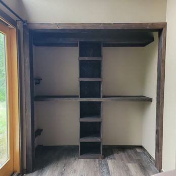 Sapiah Woodworks - Custom Closet - Carpenters Near Me Sapiah Woodworks - Custom Closet - Carpenters Near Me