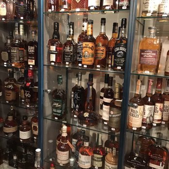 The Whisky Lodge - Beer, Wine & Spirits Near Me - Lyon, 69