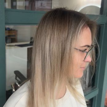 Antonetti's Hair  - Hair Salons Near Me - Long Beach, California