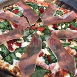Gluten free pizza (custom creation) Gluten free pizza (custom creation)