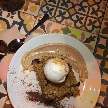 Vega - Apple crumble - Vegan Near Me - Madrid, M Vega - Apple crumble - Vegan Near Me - Madrid, M