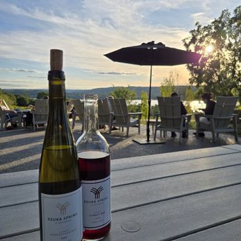 Keuka Spring Vineyards - Great wine and beautiful lake views - Wineries Near Me - Penn Yan, New York Keuka Spring Vineyards - Great wine and beautiful lake views - Wineries Near Me - Penn Yan, New York