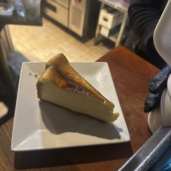 botL - Crème brûlée cheese cake - Cocktail Bars Near Me - New Kensington, Pennsylvania botL - Crème brûlée cheese cake - Cocktail Bars Near Me - New Kensington, Pennsylvania